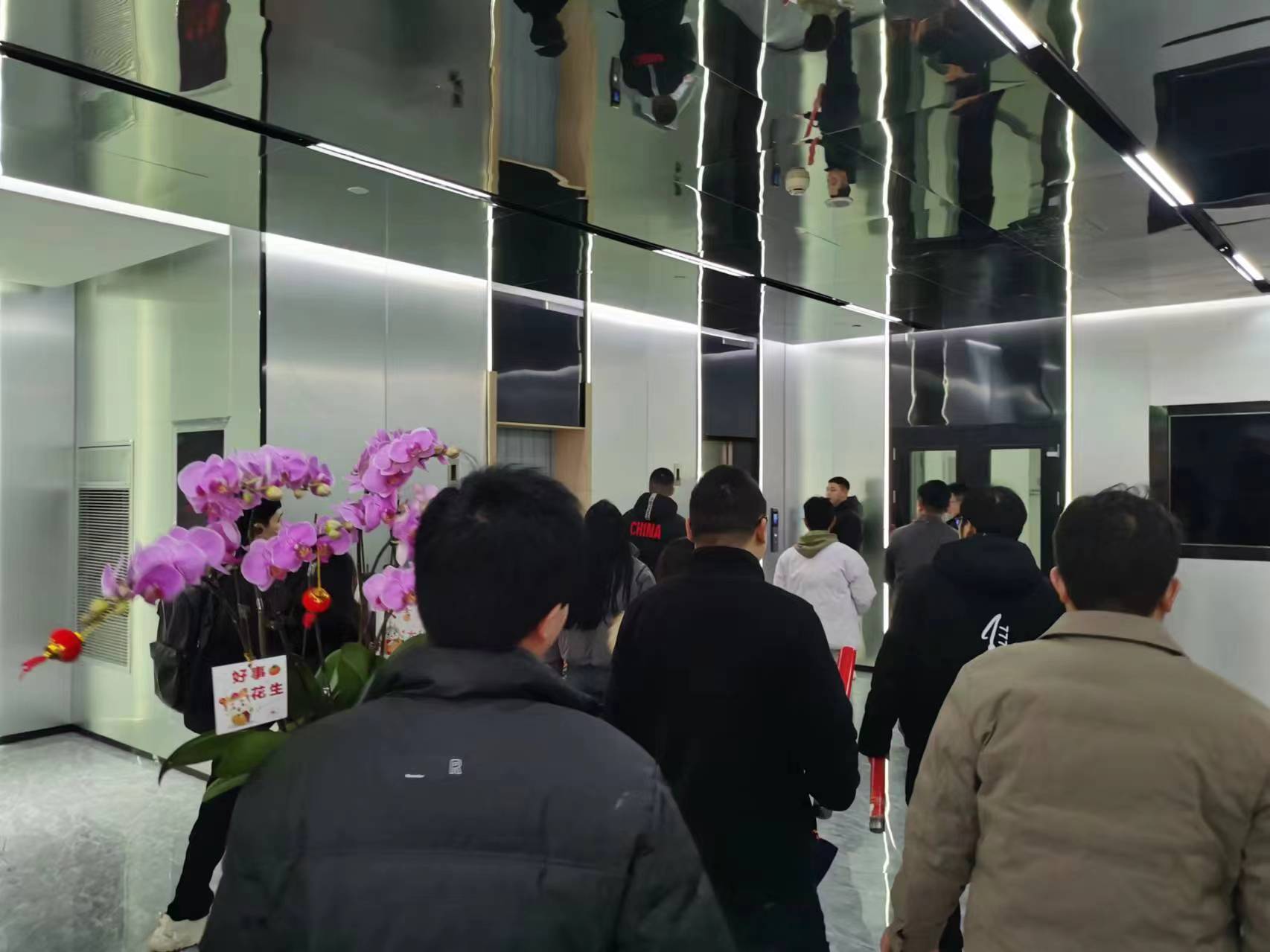 上海邁維動(dòng)漫科技有限公司喜迎新年喬遷之喜：立足新起點(diǎn)，開啟新征程！(圖4)